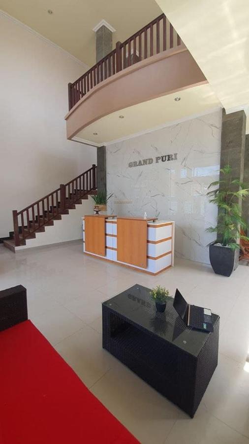 Grand Puri Hotel *